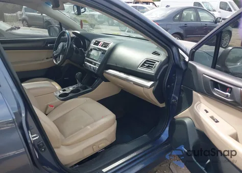 2015 Subaru Legacy 2.5I Limited z USA, uszkodzony, nr VIN 4S3BNAL67F3004229